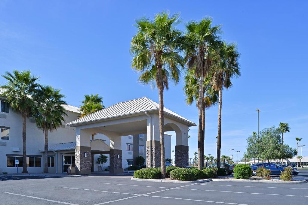 Comfort Suites At Tucson Mall Extérieur photo